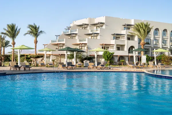 Movenpick Soma Bay